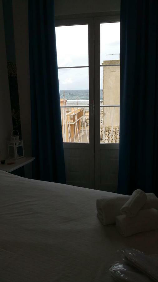 Lyria Hotell Marzamemi Exteriör bild